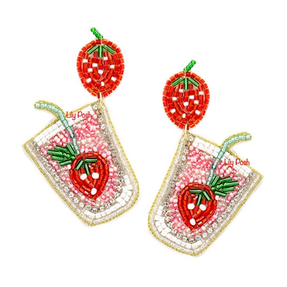 Beaded Strawberry Earring, Seed Bead Fruit Cocktail Smoothie Earring, Lily Posh - Picture 1 of 2